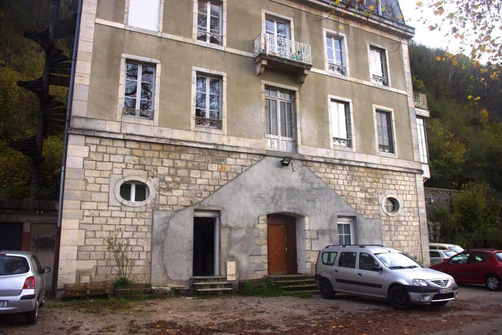 Appartement Rdc Dans Jolie Parc Arbore Beure エクステリア 写真